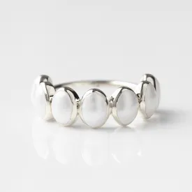 Violetta Pearl Ring